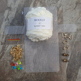 WOOLLY Plastic Mesh Canvas Bag Kit with Blanket Yarn