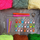 Rainbow 3ply Basic Beginner Yarn Kit with Accessories