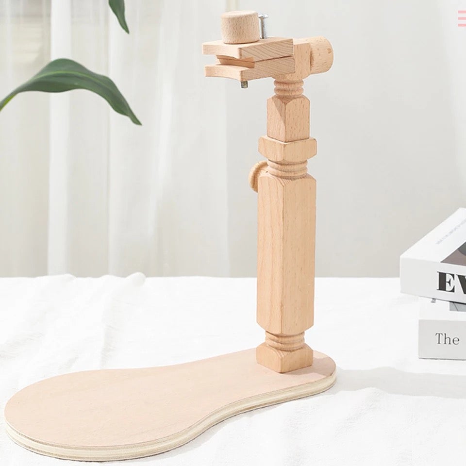 Adjustable Wooden Embroidery Lap Stand