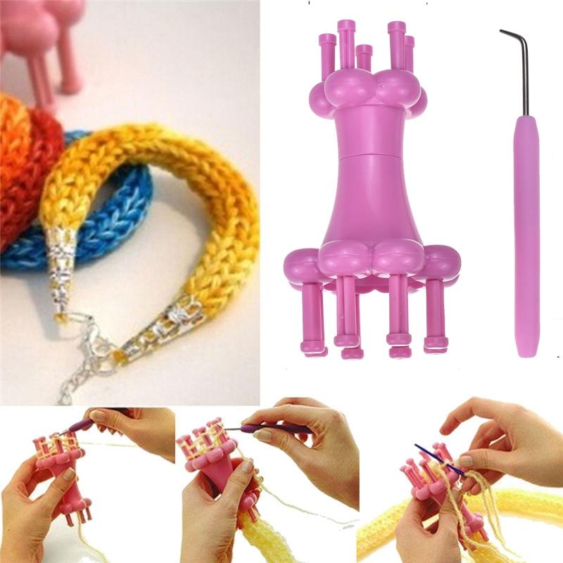 Magic Spool Loom  + 1 Crochet Hook